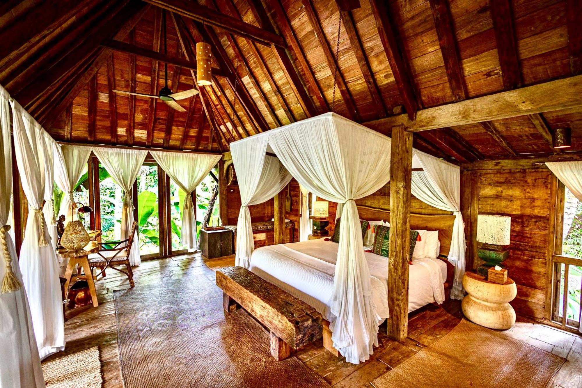 Stone House Hotel Ubud  Exterior photo