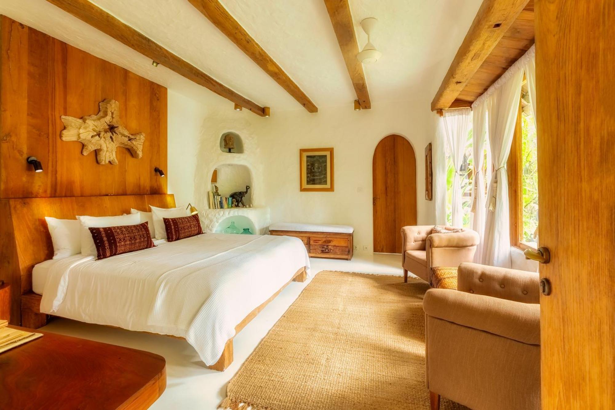 Stone House Hotel Ubud  Exterior photo